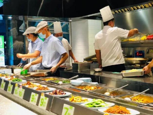 起舞的大象 中國餐飲正加速進入萬店時代，管理挑戰何處去